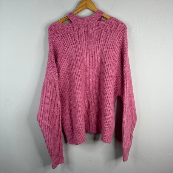 Pistola Aurora Pink Eva Pullover With Neck Slit Top - Picture 8 of 8